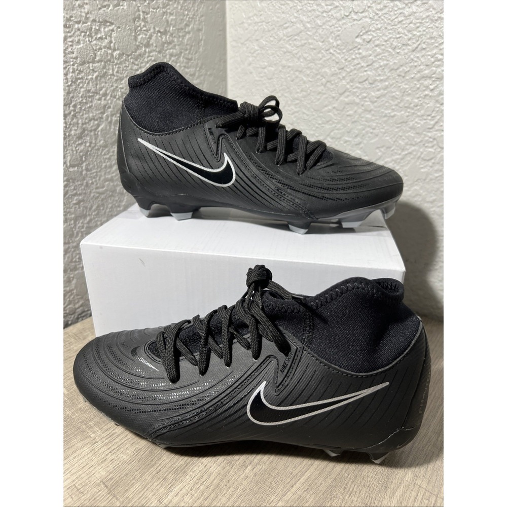Nike Phantom Luna 2 Academy FG MG Black Soccer Cleats FD6725-001‎ Men's Size 4.5